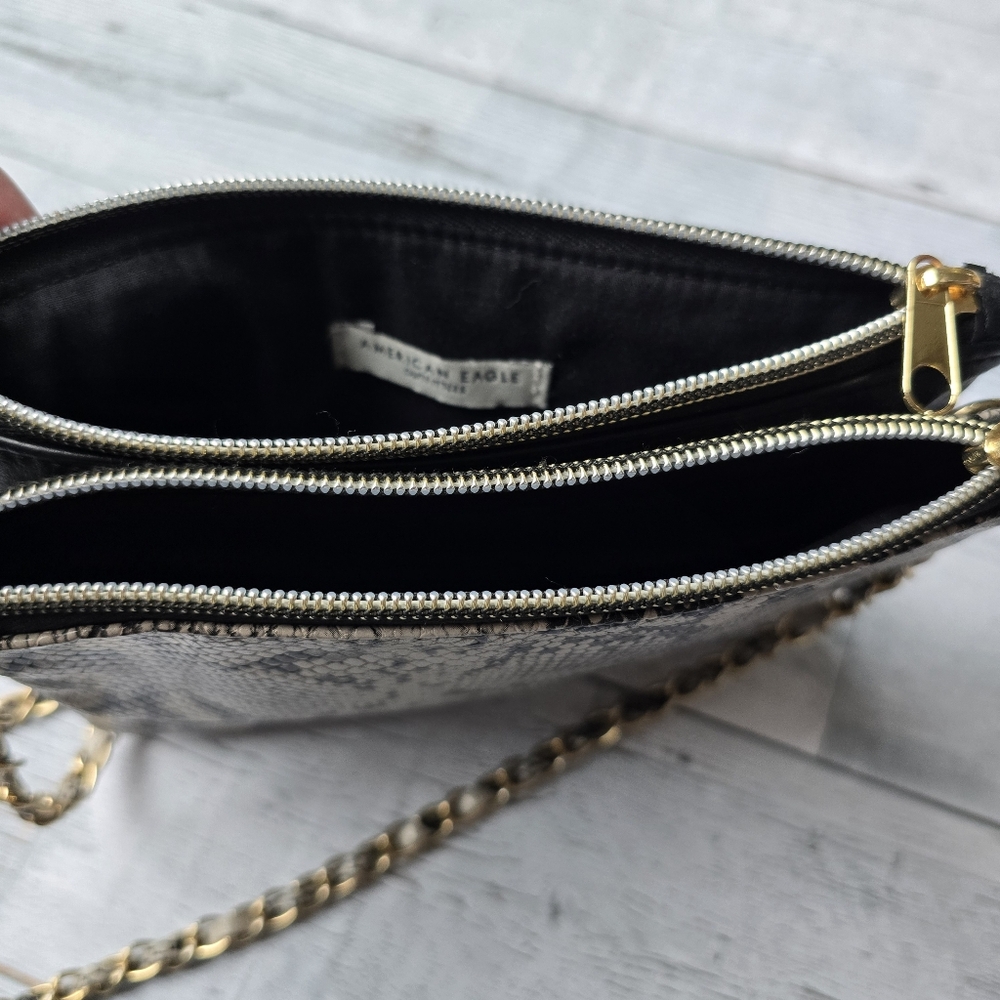 American Eagle Snakeskin Pattern Chain Strap Crossbody Purse - Picture 9 of 11